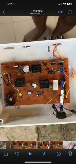 dual power source charger
