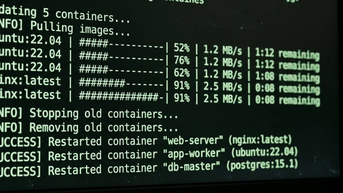 watchtower on docker